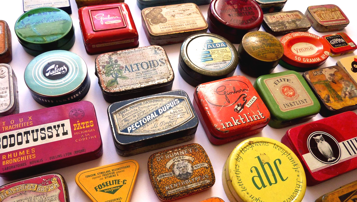 Tin candy boxes are perfect for stashing your plants!