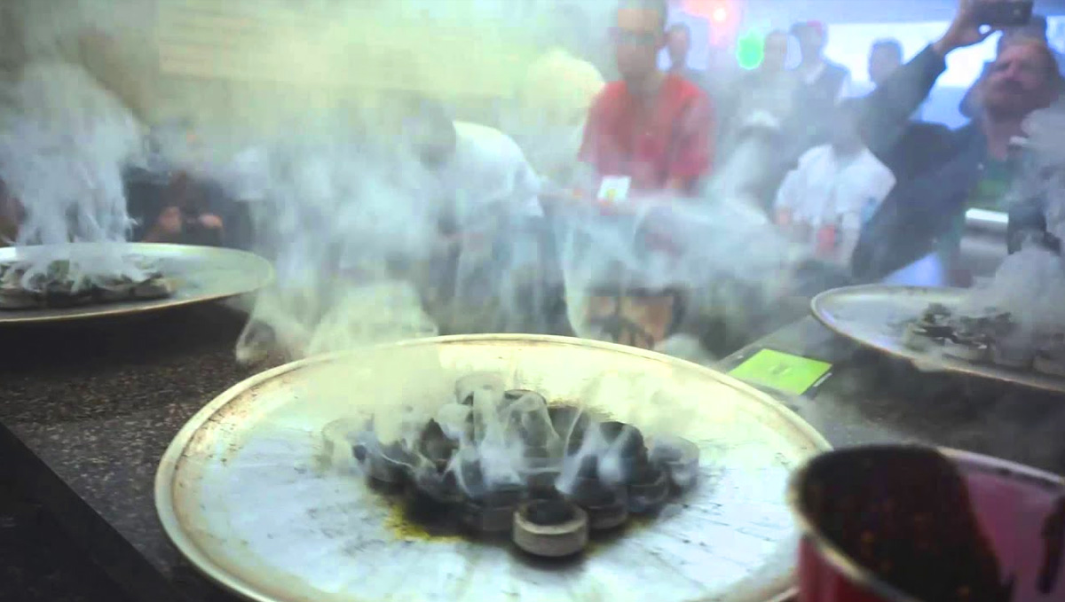 Pasaulio didžiausiam hotboxui sudeginta per 800 g dabo.