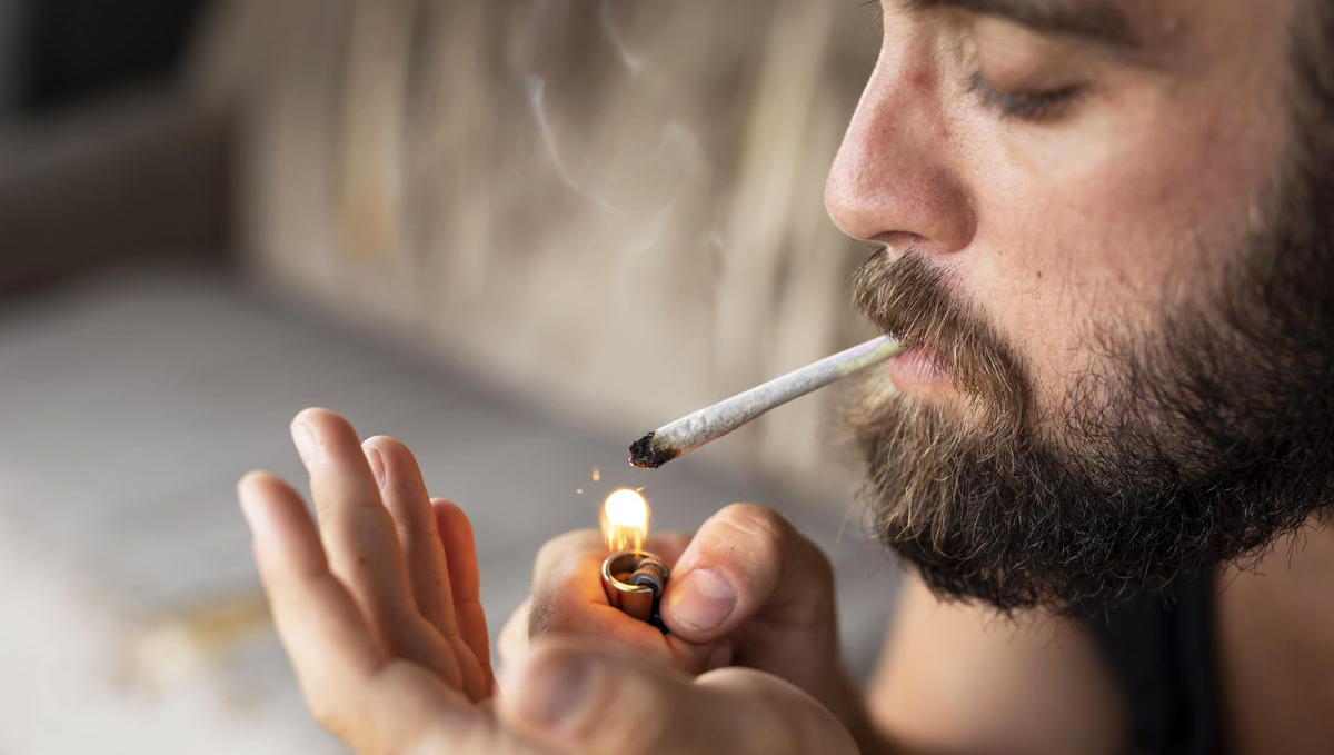 Stoners know how to have fun in quarantine.