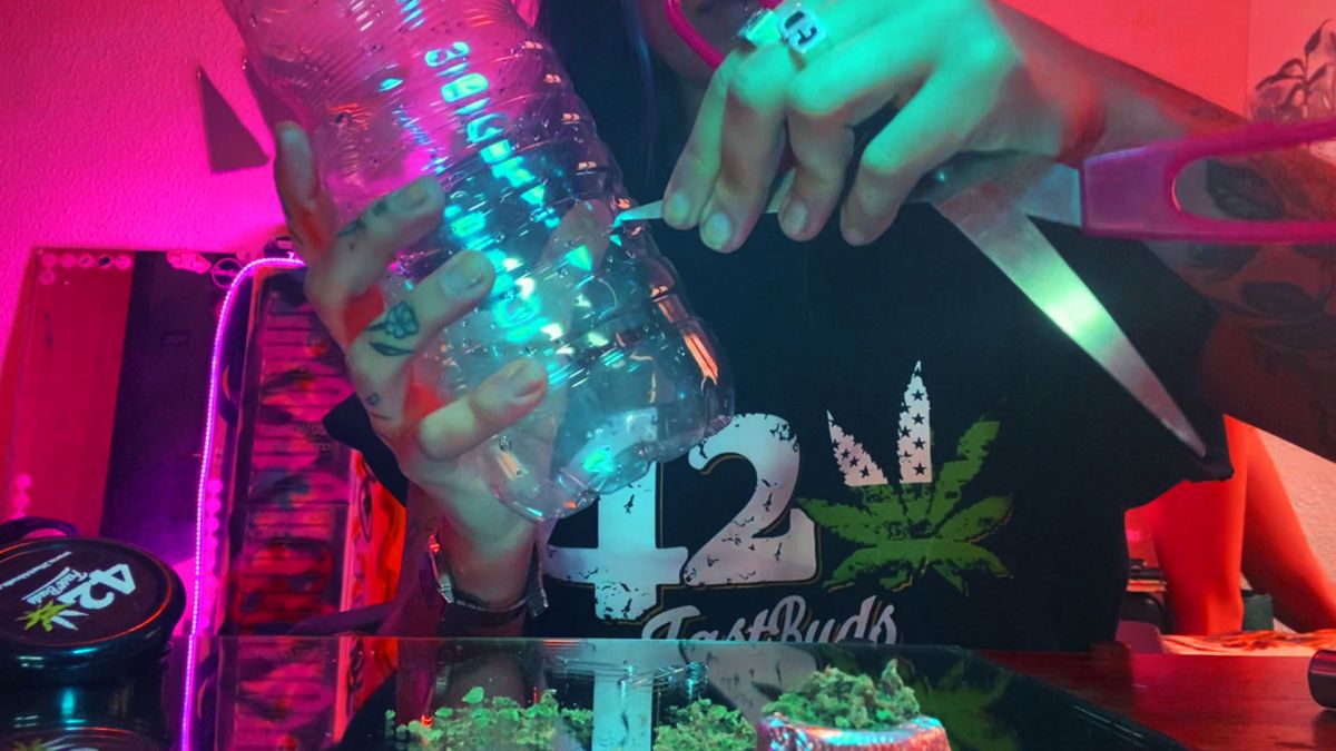 Be careful and don't make the carburetor of your waterfall bong too big.