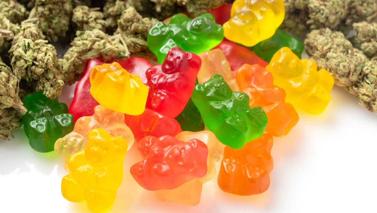 Kaip gaminti valgomus kanapių produktus: guminukų ingredientai