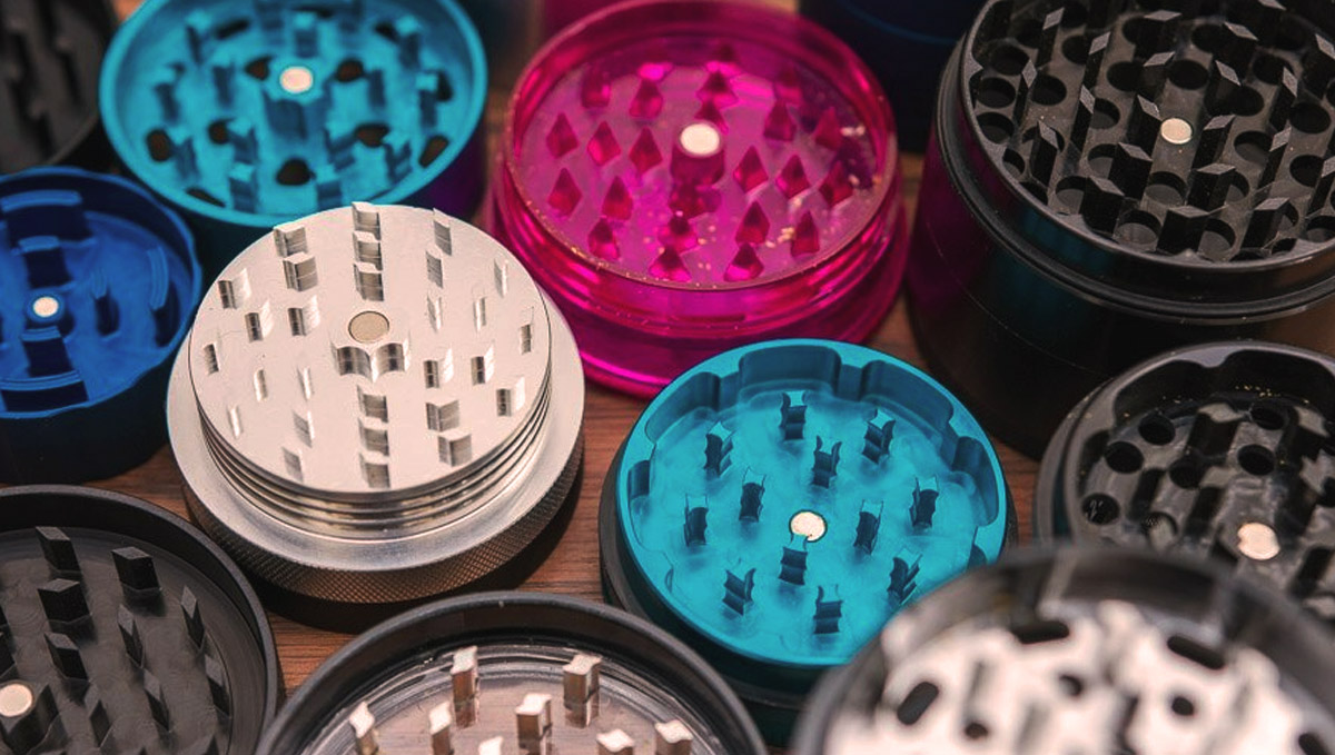 There's a big variety of plants grinders in the market