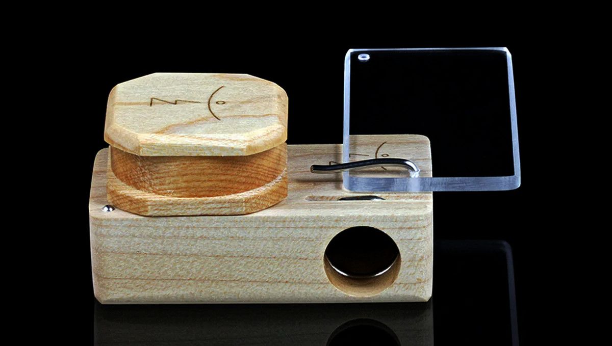 15 Melhores Moedores de Maconha para Comprar em 2022: Magic Flight Finishing Grinder