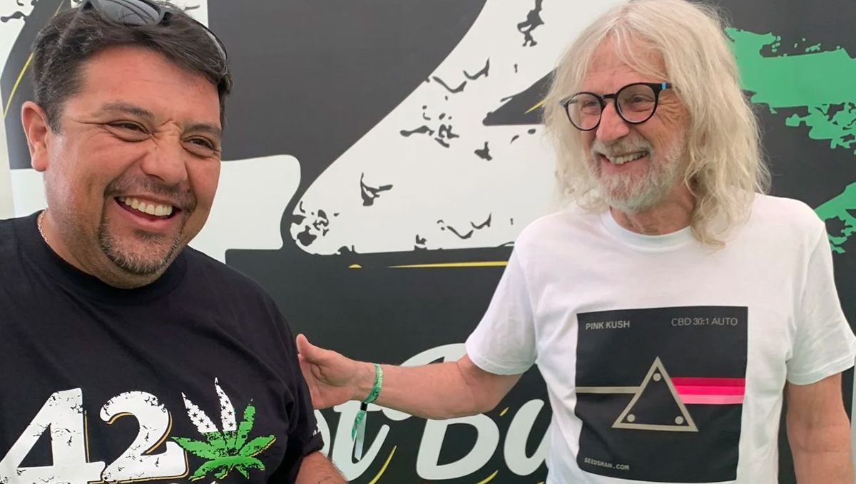 Jorge Cervantes mit Cristian Medina von Fast Buds auf der Spannabis 2023.