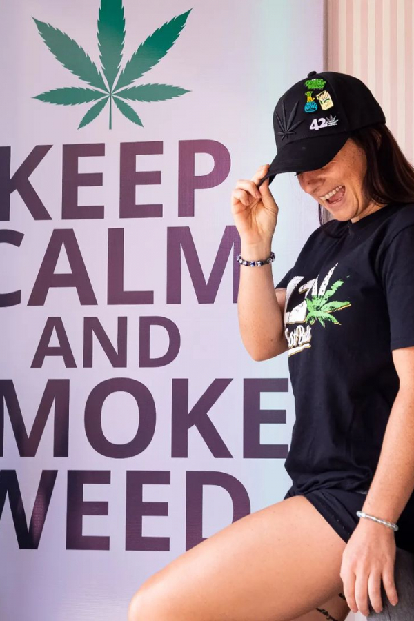 Instagram 420 Pin
