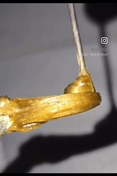 Amnesia Z Auto - Golden Plants Extract with Sticky Texture
