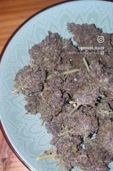 Lemon Cherry Cookies Auto - Dark Purple Buds After Return