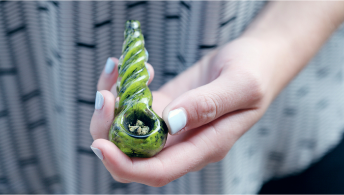 3 Ways To Clean Your Pipe